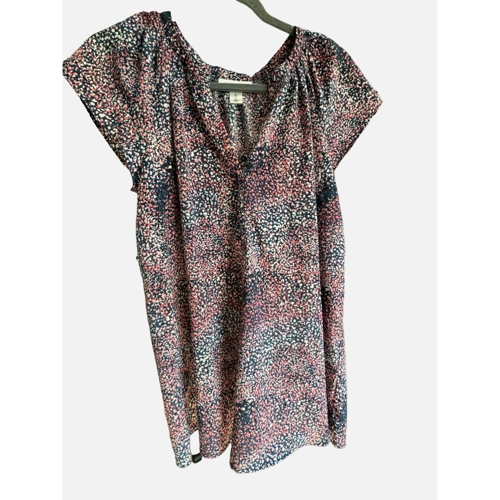 Motherhood Maternity size M blue print cap sleeve split neck top missing belt
